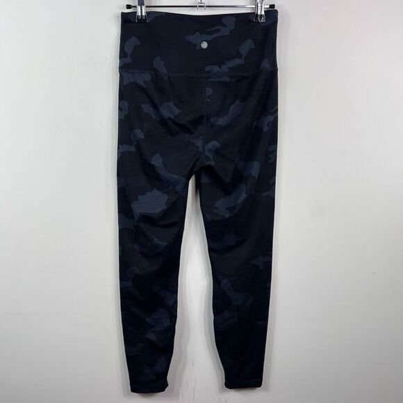 Yogalicious Luxe Gray Camouflage Leggings‎ - Picture 4 of 6